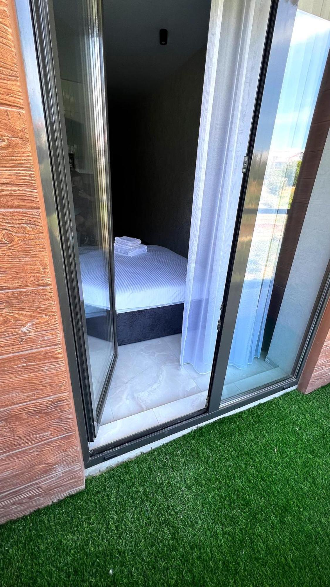 Vem Apartment Калипсо Odesa Exterior foto